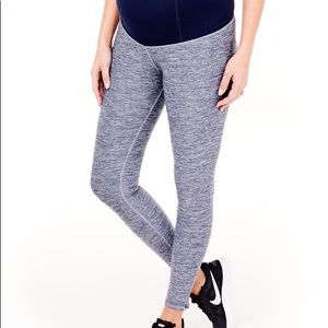 Ingrid and Isabel Active Legging w Crossover Panel